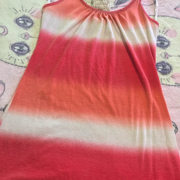 Beachy Tank Top - Picture 3 of 5
